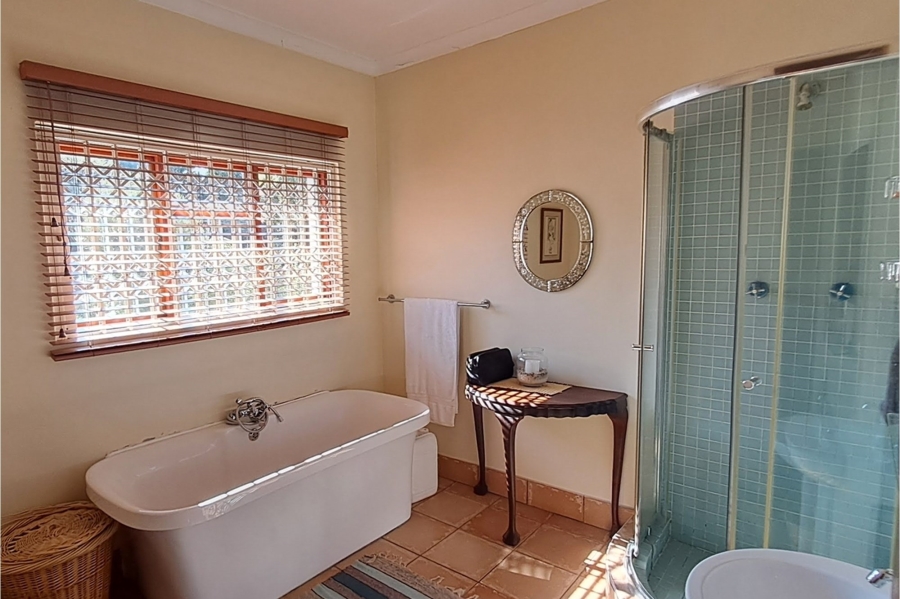3 Bedroom Property for Sale in Perridgevale Eastern Cape